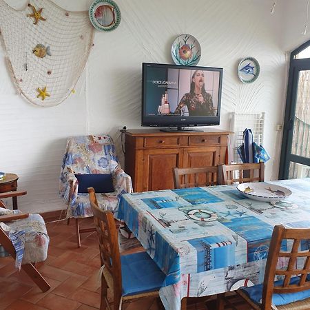 Anna&Miky Beach House Санта-Флавія Екстер'єр фото